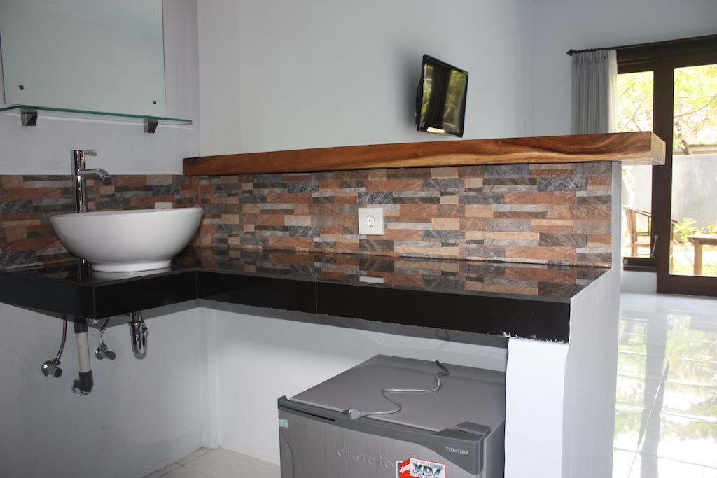 U House Kerobokan (Bali) Phòng bức ảnh