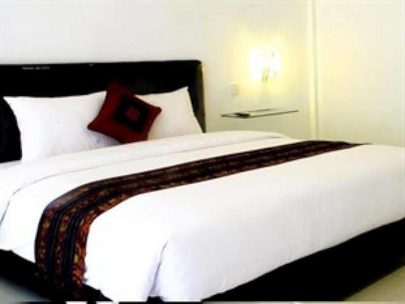 U House Kerobokan (Bali) Ngoại thất bức ảnh