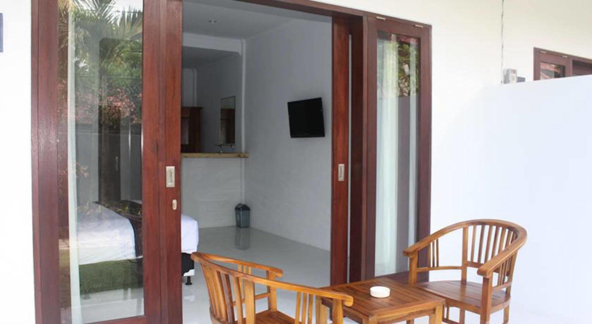 U House Kerobokan (Bali) Ngoại thất bức ảnh
